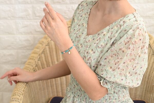 夏らしい爽やかでお洒落なパワーストーンブレスレットをご紹介!ファッションのアクセントに♪