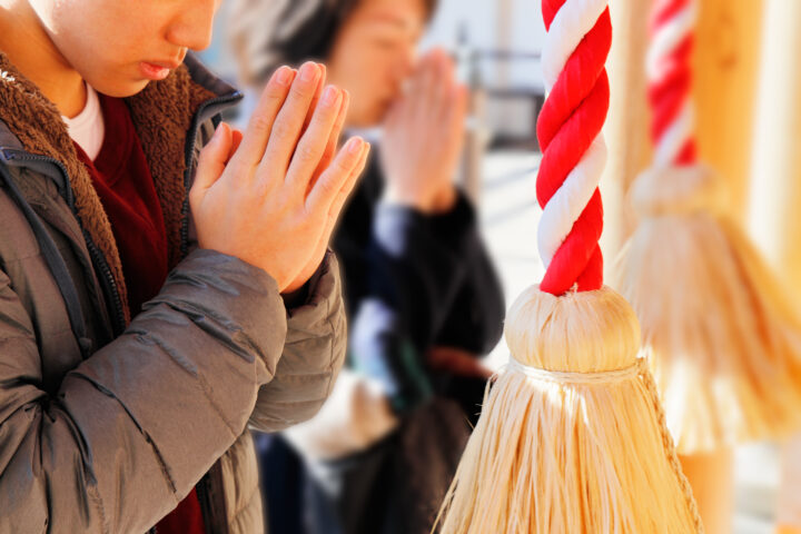 神社参拝でご利益アップ! 運気を高める 天然石 パワーストーンブレスレット徹底解説
